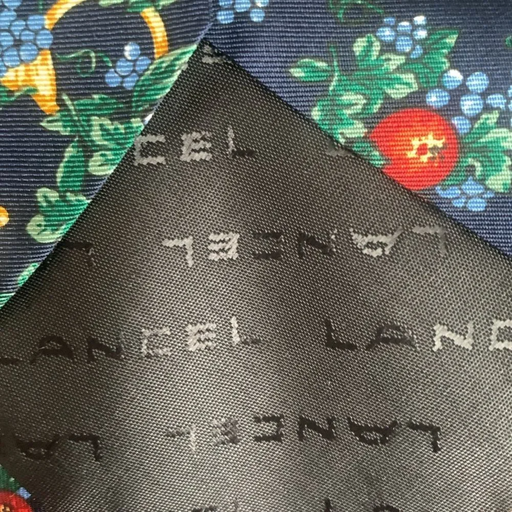 Lancel Paris Silk Floral Fruit Horsebit Stirrup Print Mens Neck Tie Navy Red New